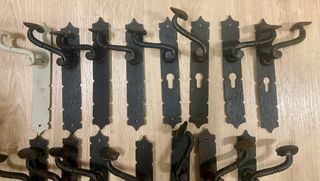 Manillas de puerta de hierro forjado