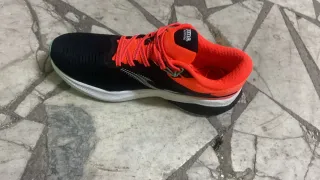 Scarpe da running Joma nere e arancioni