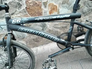 Bicicleta BMX Montana Freestyle 66