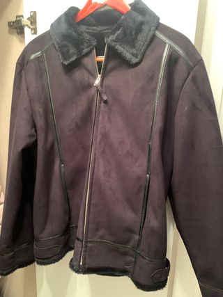 Chaqueton negro, forro calentito