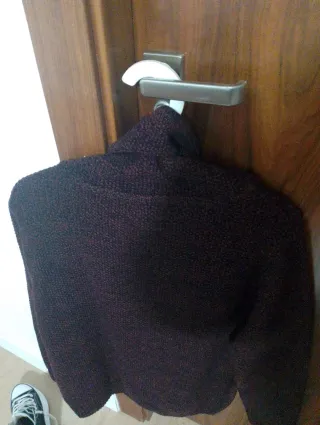 Jersey morado cuello alto