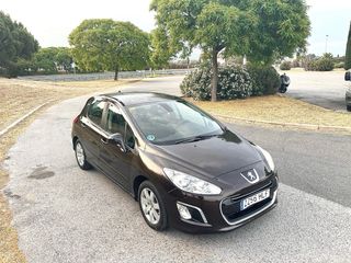 Peugeot 308 2012