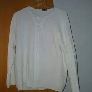 Jersey blanco con cordones