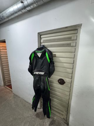 Mono Dainese 2 Piezas Negro/Verde
