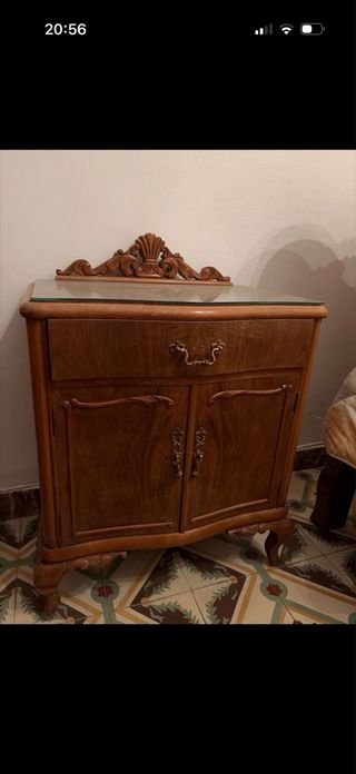 Habitación estilo antiguo madera y cristal