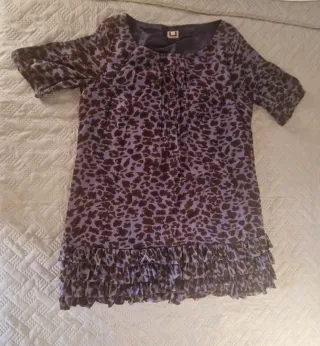 Vestido estampado leopardo con volantes