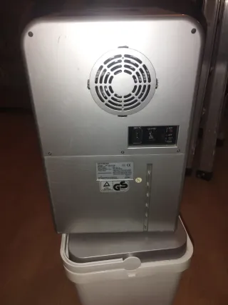 Nevera portátil My Fridge plateada