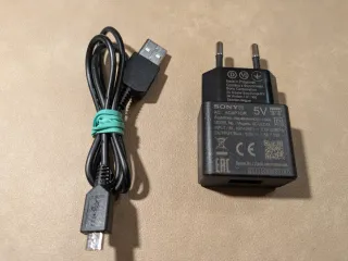 Cargador Sony AC-UUD12 5V USB