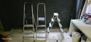 Escaleras de aluminio 4 peldaños