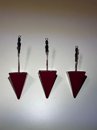 Plomos de pesca pirámides cortadas