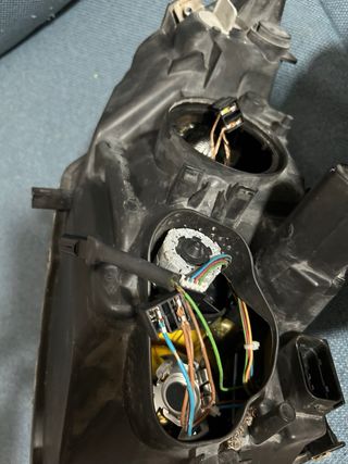 Faro BMW E90 E91 Valeo 6942722-08