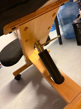 Silla ergonómica de rodillas