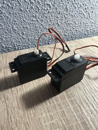 2 Servos Coche RC Negro
