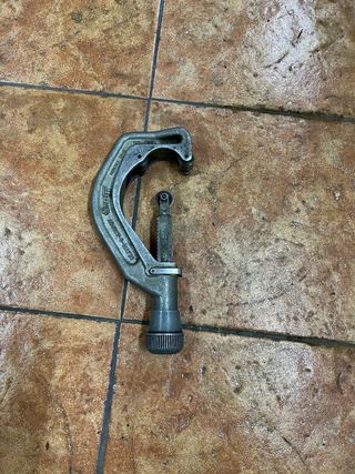 Cortatubos IMPERIAL 312 FC 1/8-1 5/8