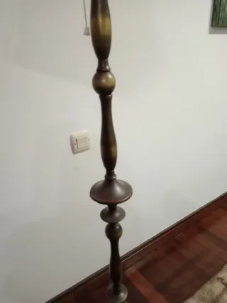 Lampada da terra vintage. Bronzo e tessuto. Prezzi negoziabili