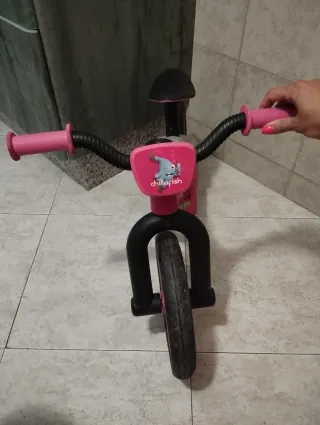 Bicicleta sin pedales rosa niña