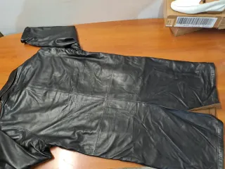 Abrigo de Piel Negro 100% Cachemira