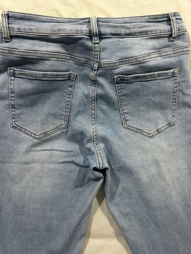 Jeans blu chiaro strappati - Taglia L