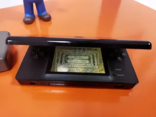 Nintendo DS Negra + juegos