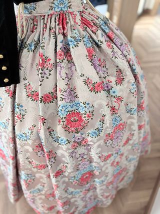 Falda Fallera 100cm con Manteleta