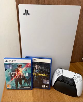 PS5 con DualSense nuovo e 2 giochi