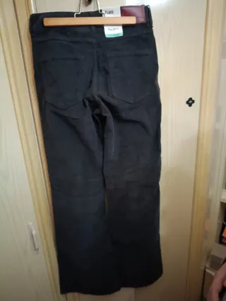 Pantalón de pana negro mujer