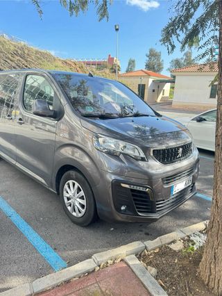 Peugeot Traveller 2019