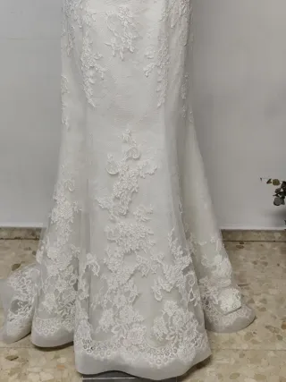 Vestido Novia Aires de Barcelona. Modelo Cascabel