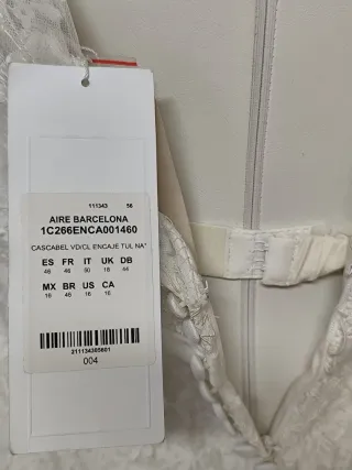 Vestido Novia Aires de Barcelona. Modelo Cascabel