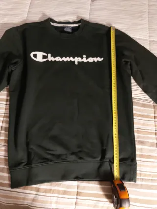 Felpa   "Champion"  modello a maniche lunghe tg. S
