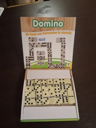 Gioco Domino 28 Pezzi con Bottone Metallo
