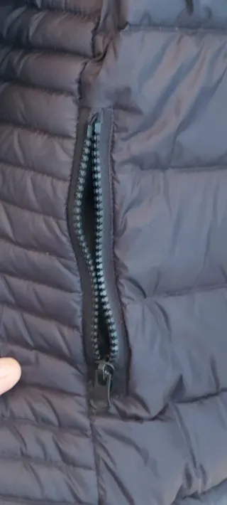 Chaqueta acolchada mujer negra