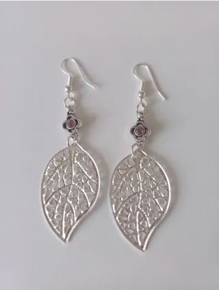 Pendientes hoja labrada