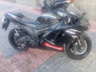 Kawasaki ZX6R Sport