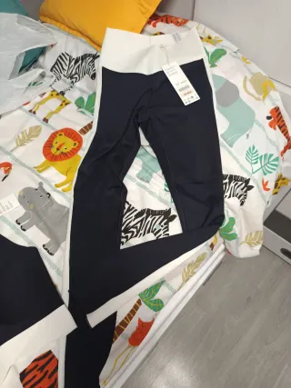 Conjunto deportivo mujer OISHO