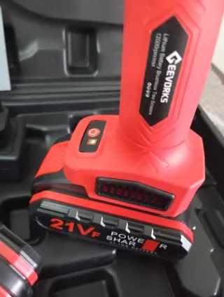 TIJERAS DE PODAR (2 MALETINES COMPLETOS)