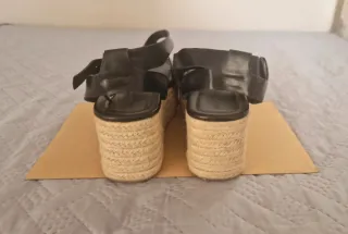 Cuñas altas mujer negras