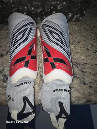 Espinilleras de fútbol Umbro
