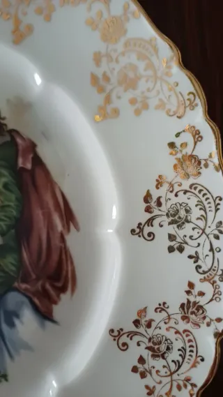 DOS PLATOS PORCELANA LIMOGES