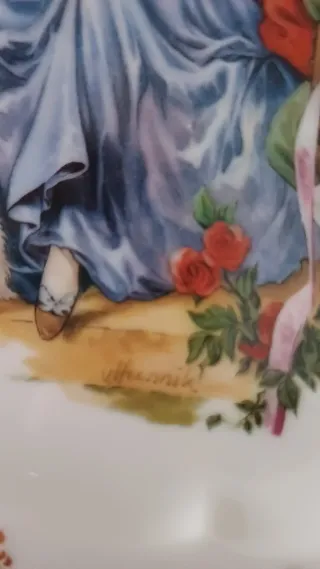 DOS PLATOS PORCELANA LIMOGES