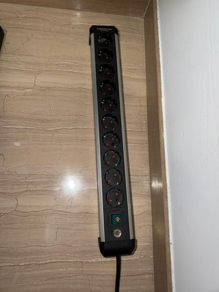 Regleta 10 enchufes, 3m, con interruptor