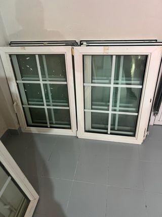 Ventanas PVC Doble Cristal Buen Estado