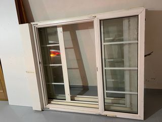 Ventanas PVC Doble Cristal Buen Estado