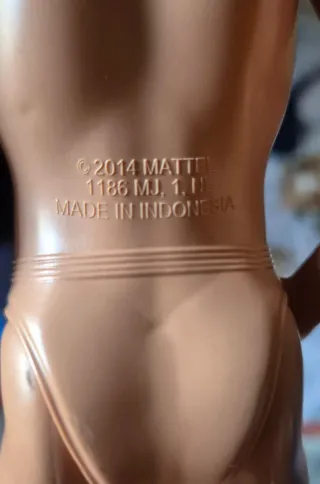 Lotto 4 Barbie e Ken Mattel 1999-2014