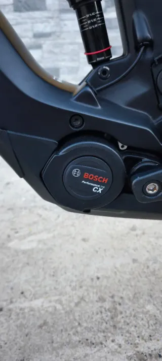 Bicicleta Eléctrica Cube