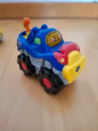 Coches Tuc Tuc Vtech con Sonido y Luz