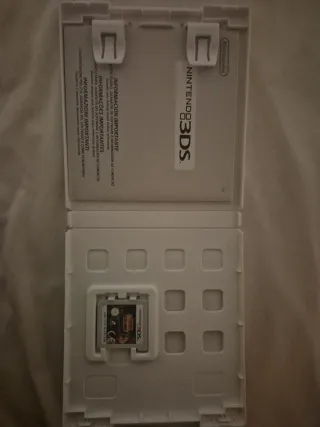 El Misterioso Viaje de Layton Nintendo 3DS