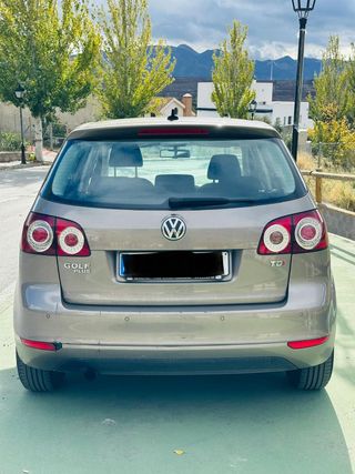 Volkswagen Golf Plus 2012