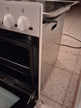 Horno y Vitrocerámica Teka