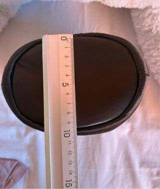 Bolso saco bombonera Guess negro